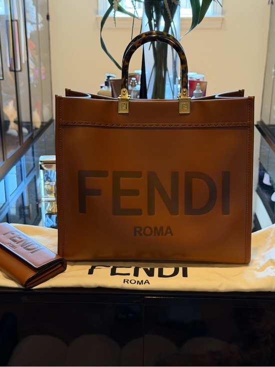 Fendi Handbags - Fendi Cognac Leather Tote with Tortoiseshell Handles